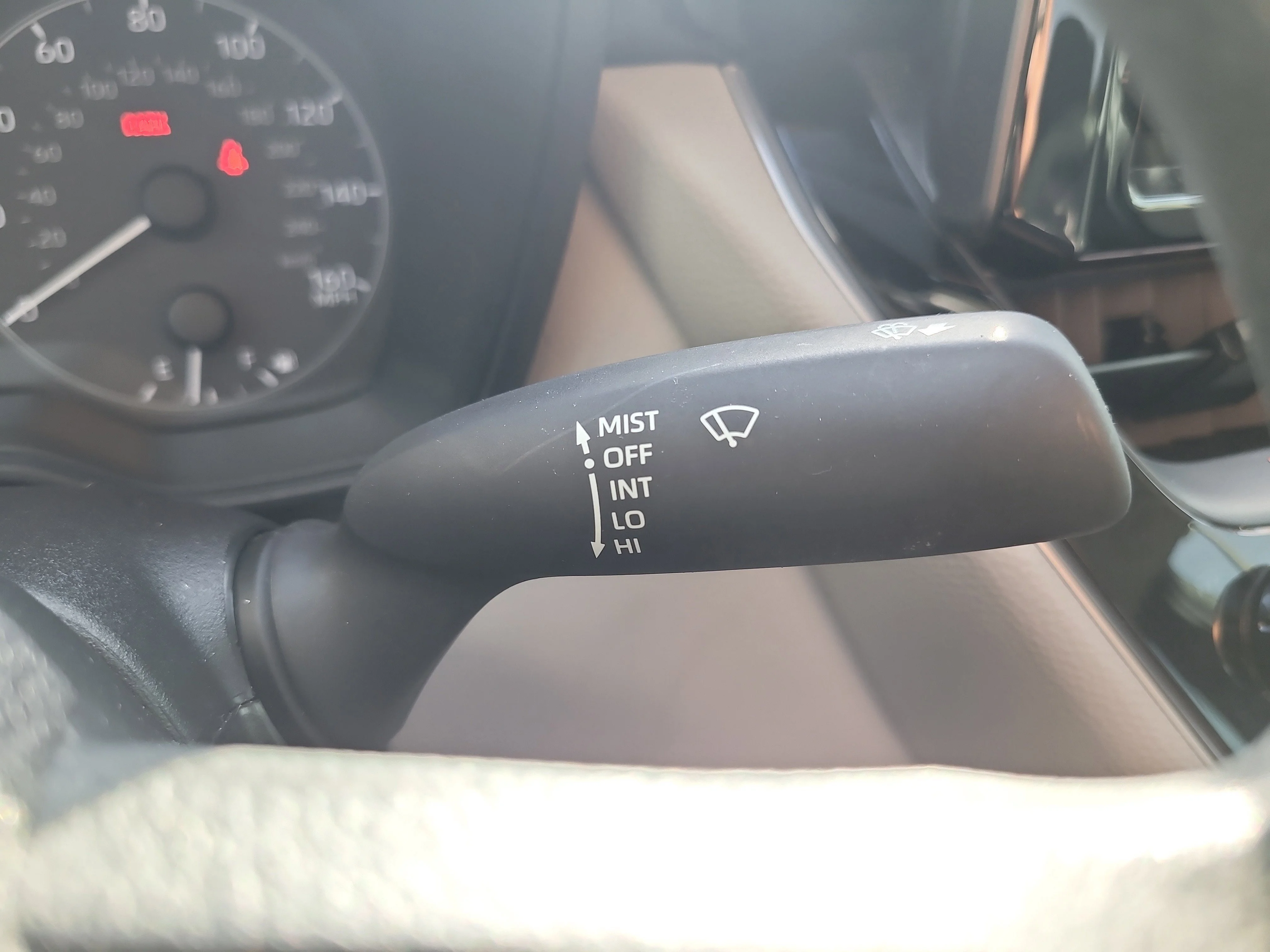 Certified Used 2025 Blueprint Toyota LE image 28