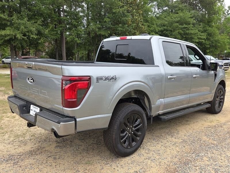 New 2026 Iconic Silver Metallic Ford XLT image 10