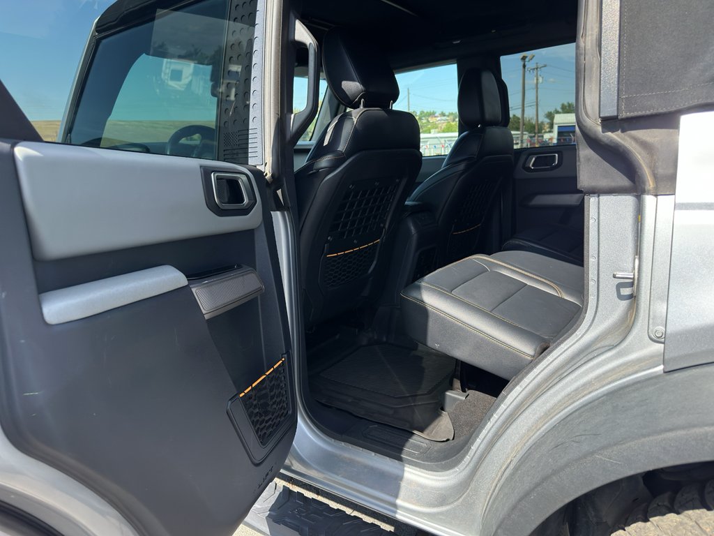 Used 2022 Iconic Silver Ford Badlands image 6