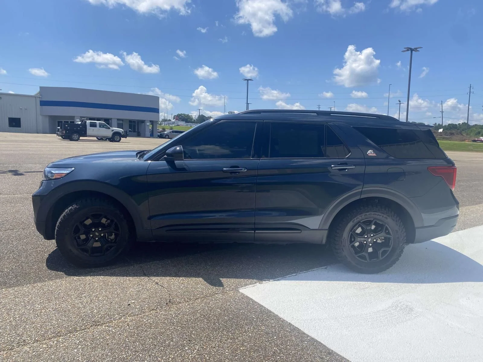 Used 2023 Blue Ford Timberline image 4