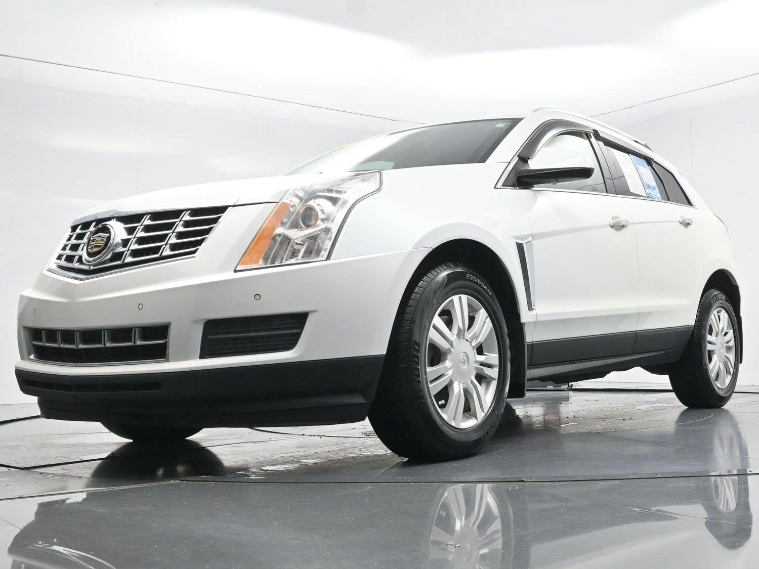 Used 2014 Platinum Ice Tricoat Cadillac Luxury Collection image 47