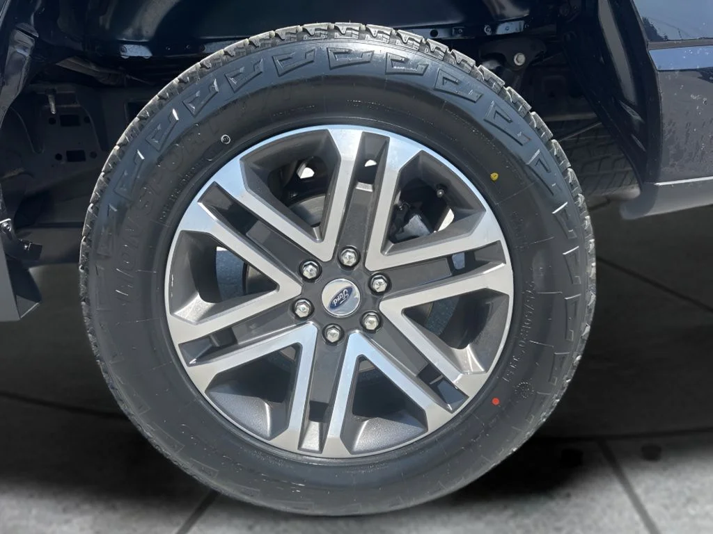 Used 2023 Blue Ford XL image 29