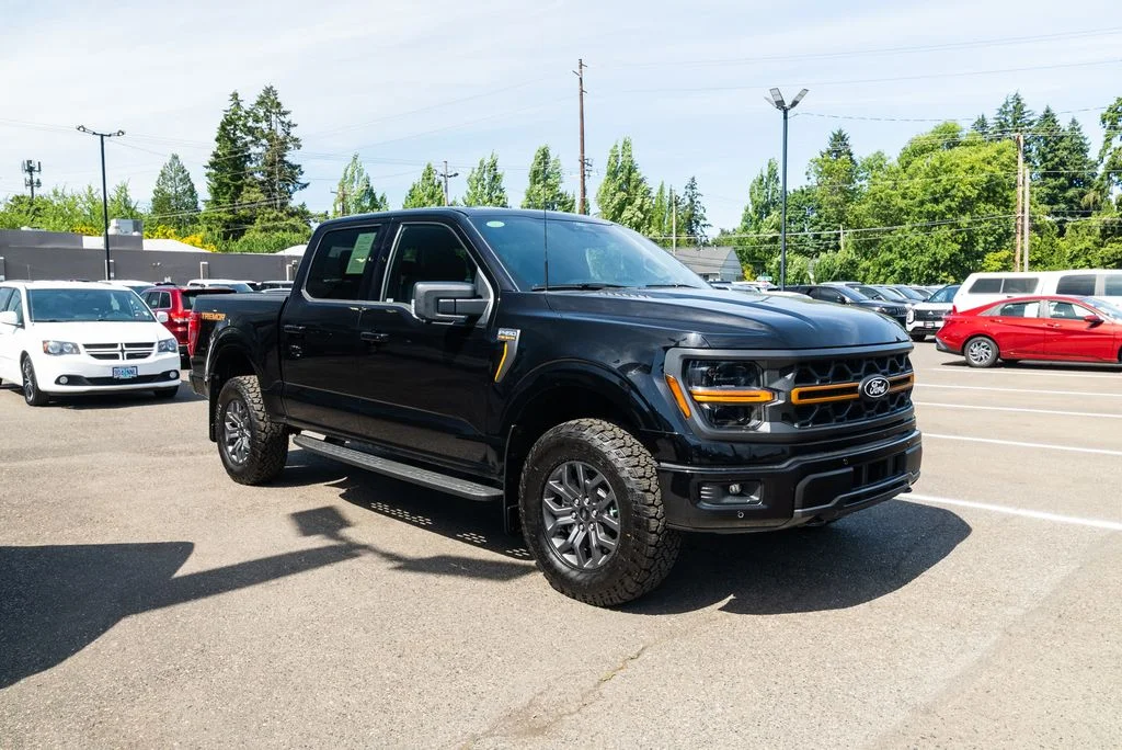 Used 2025 Black Ford Tremor image 29
