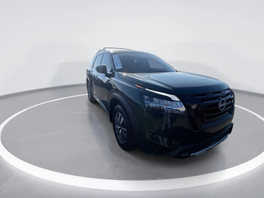 Used 2024 Black Nissan SL image 2