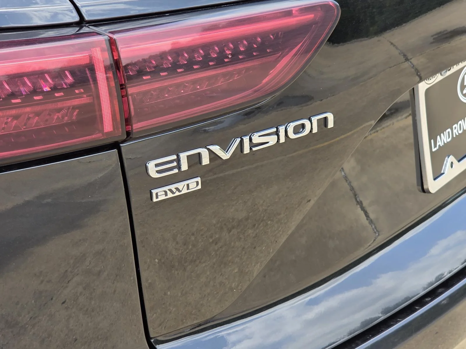 Used 2025 Ebony Twilight Metallic Buick Preferred image 8