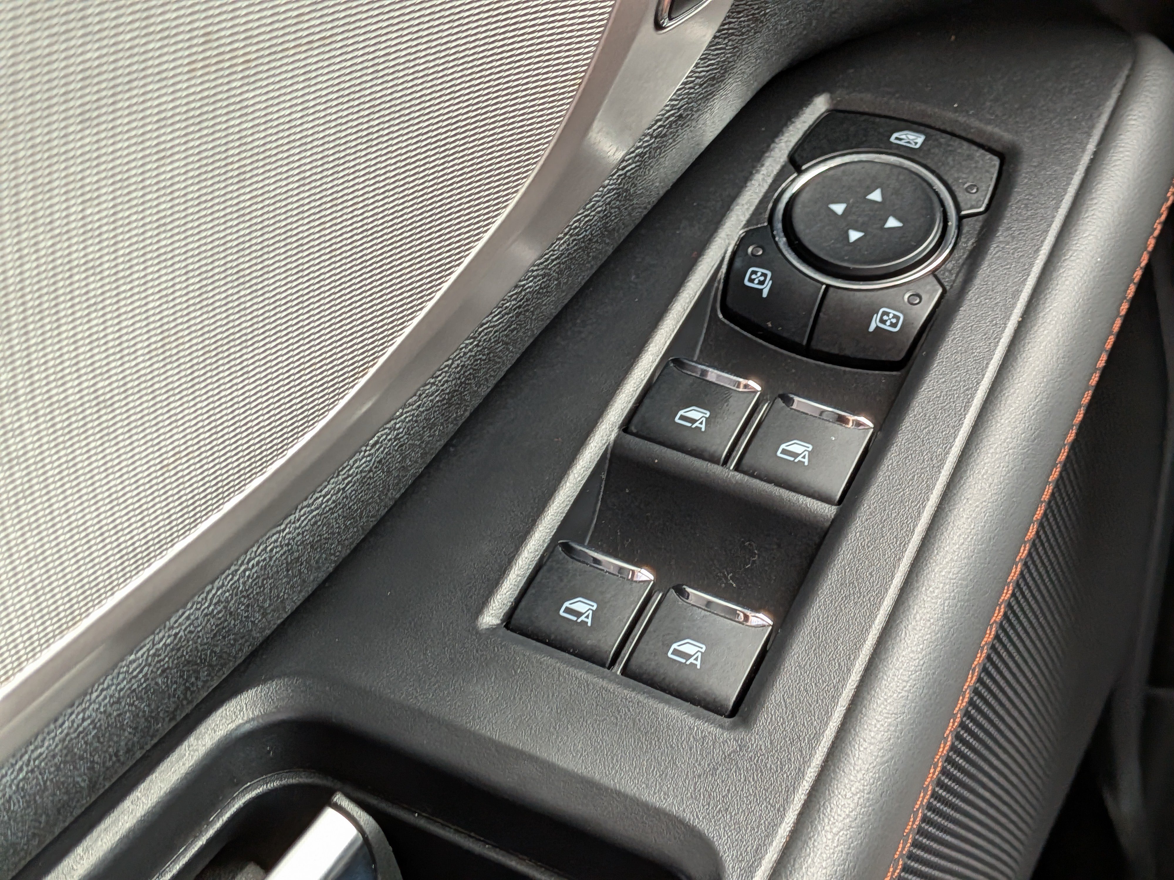 2025 Ford Expedition Active - Photo 22
