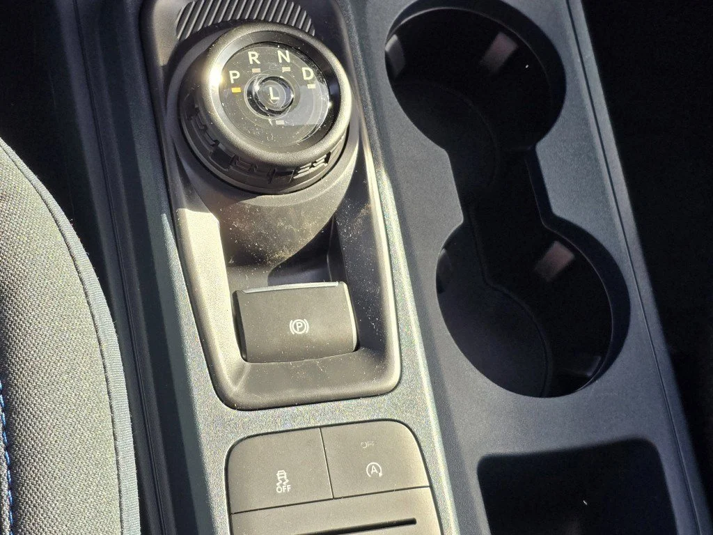 New 2026 Oxford White Ford XLT image 9