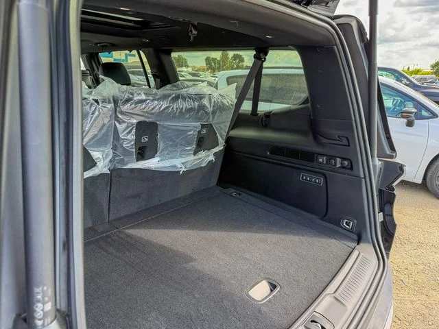 New 2026 Black Jeep Limited Reserve image 28