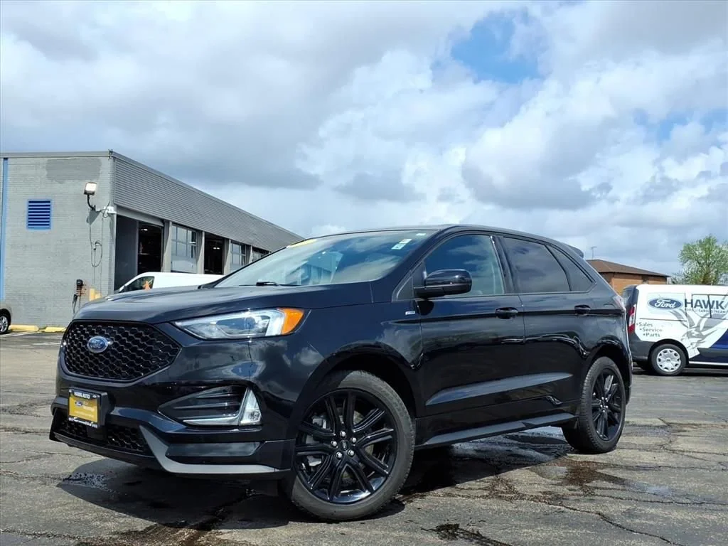Certified Used 2024 Black Metallic Ford ST Line image 3