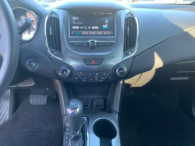 Used 2017 Kinetic Blue Chevrolet LT image 31