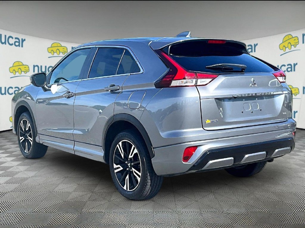 Used 2025  Mitsubishi Black Edition image 4