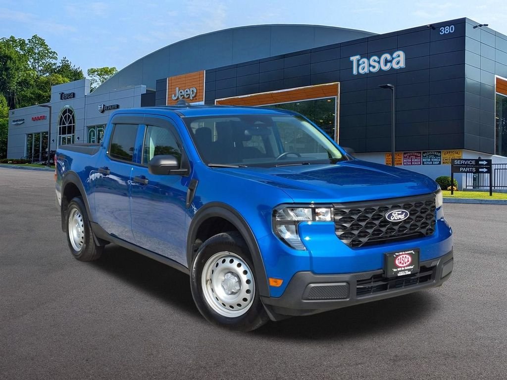 Used 2025 Blue Ford XL image 1