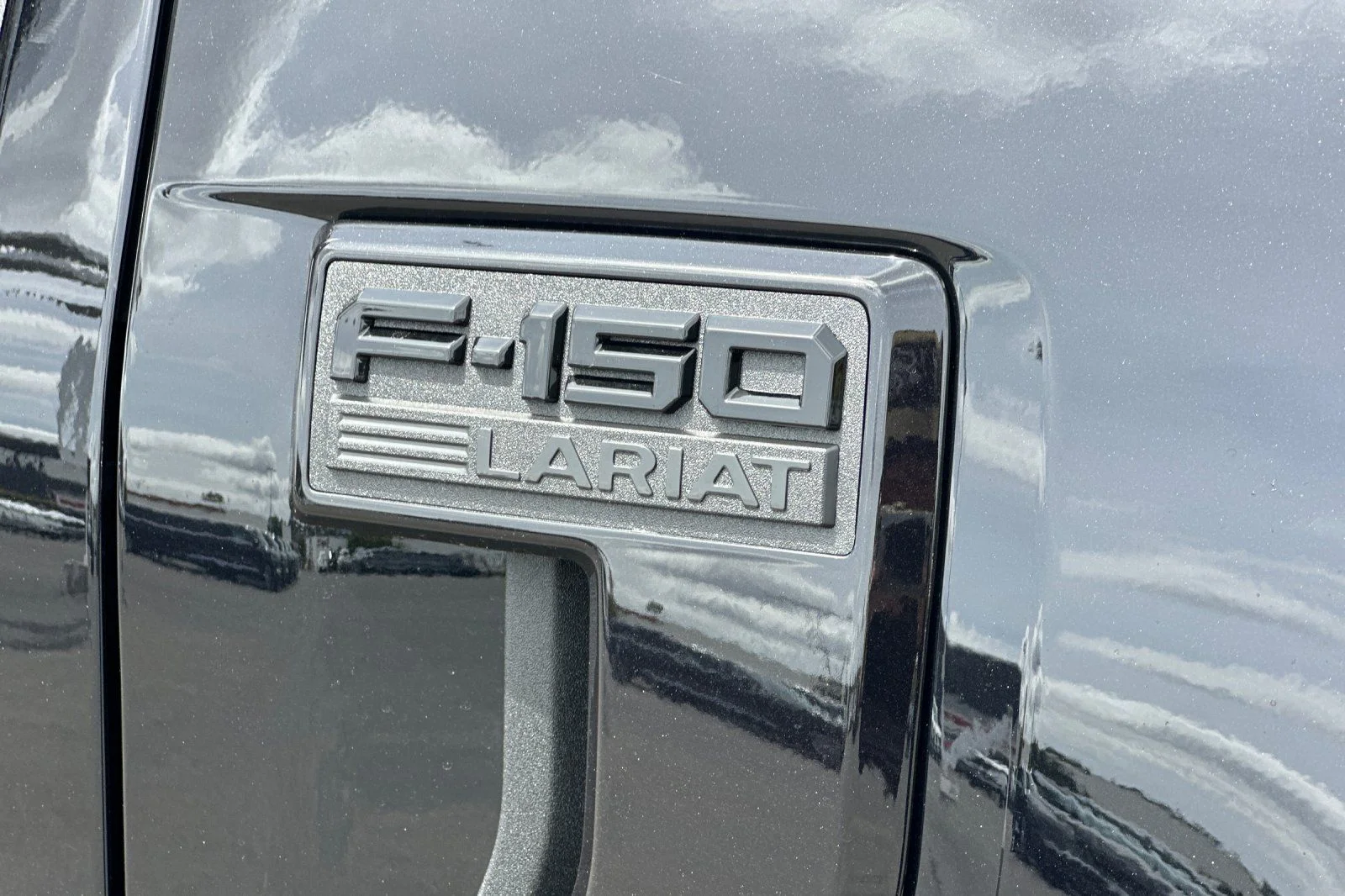 New 2026 Agate Black Metallic Ford Lariat® image 25