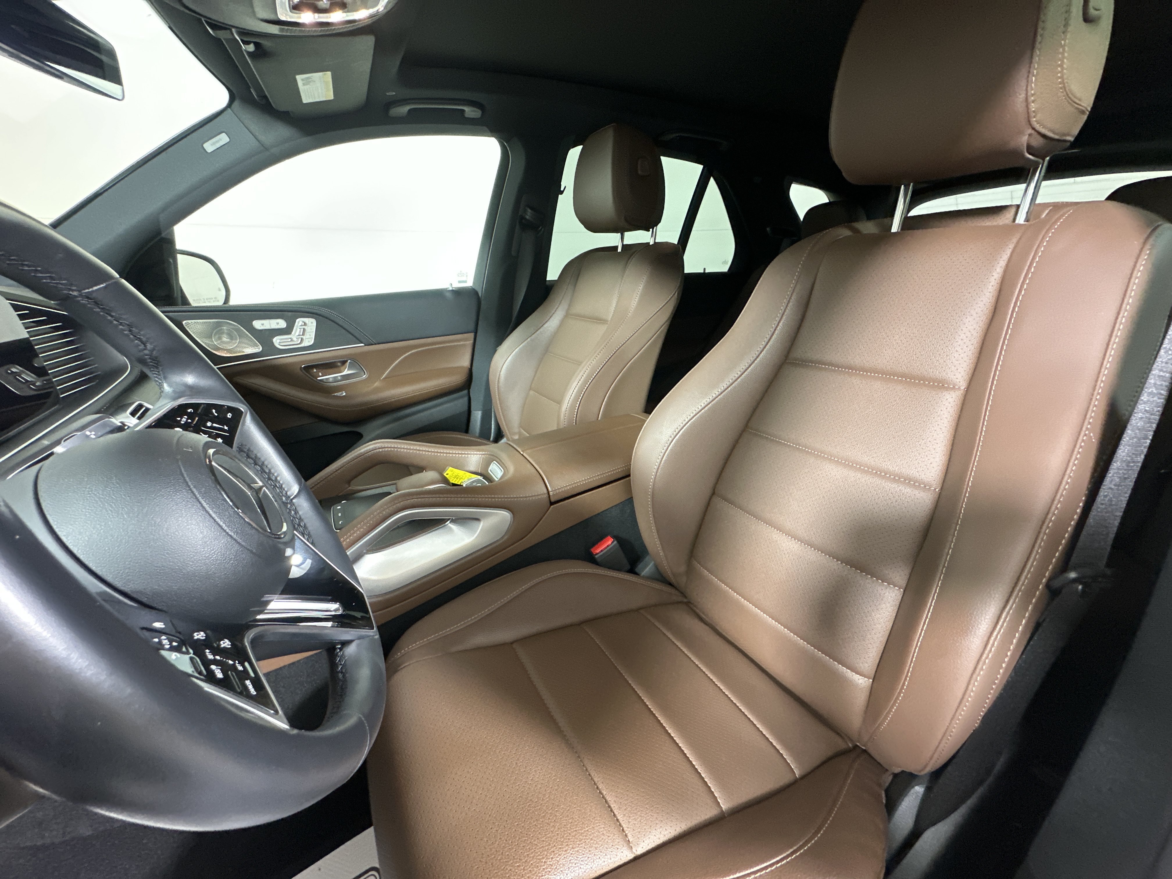 Used 2024 White Mercedes-Benz GLE 350 image 9