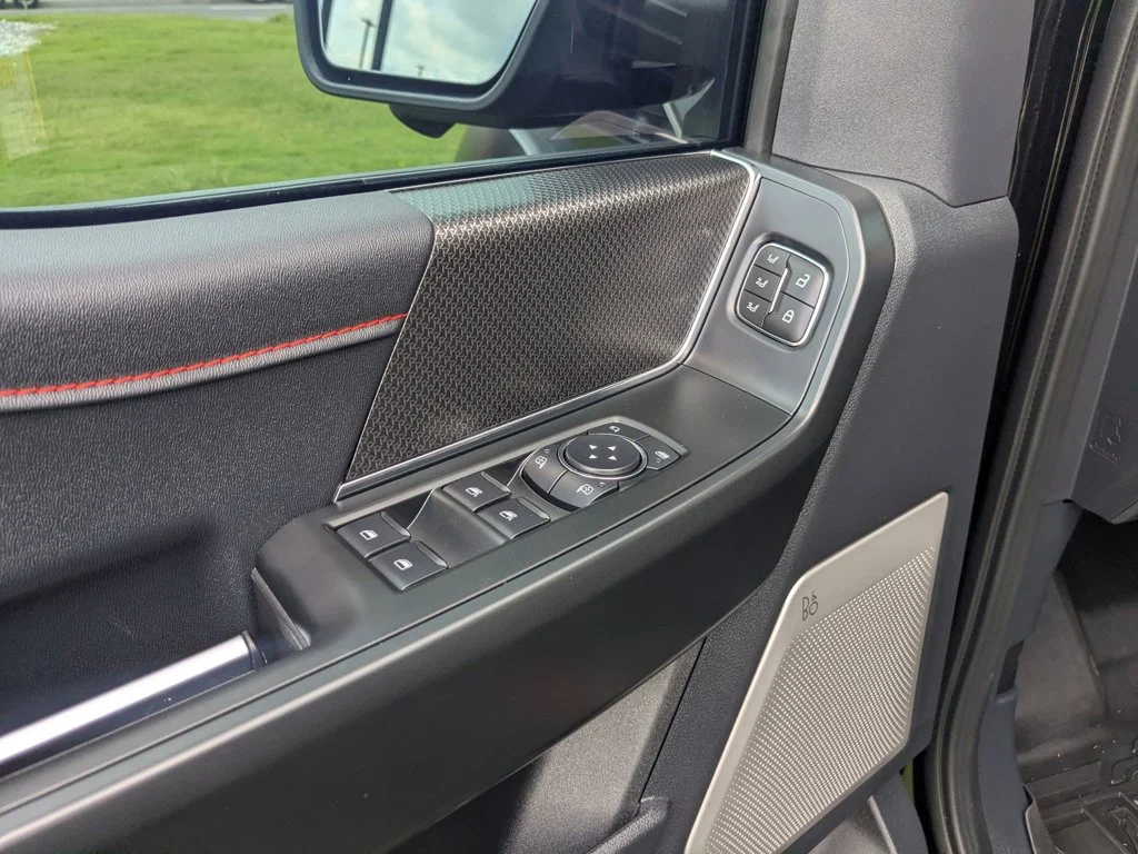 Used 2026  Ford Raptor image 12