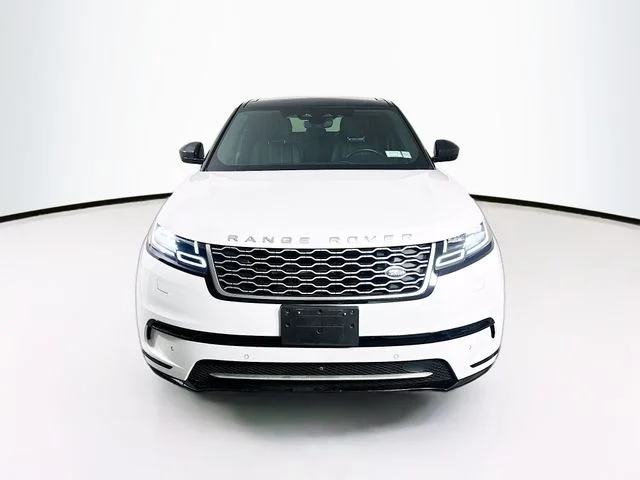 Used 2021 White Land Rover S image 2