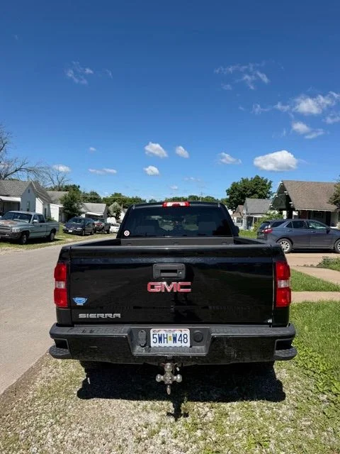Used 2016 Black GMC Base image 4