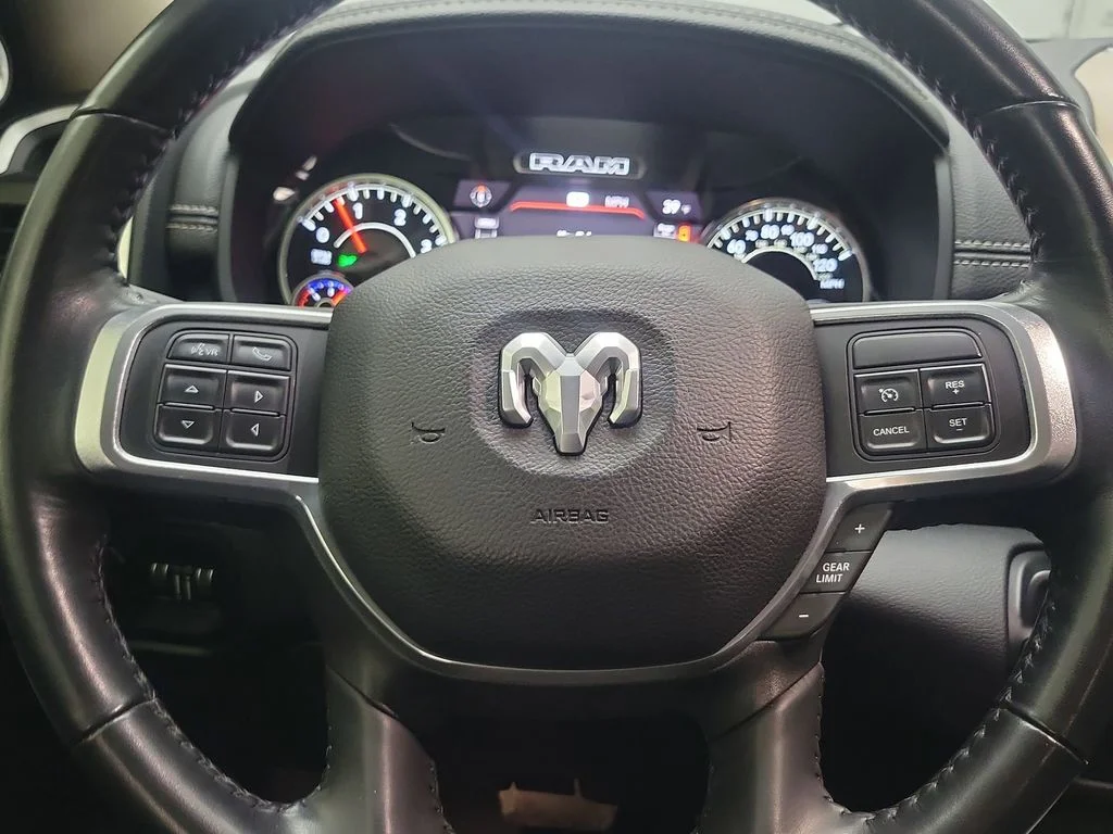 Used 2022 Sil Ram Laramie image 21