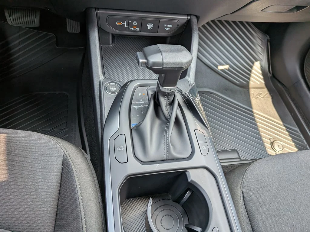 New 2026  Kia LXS image 44