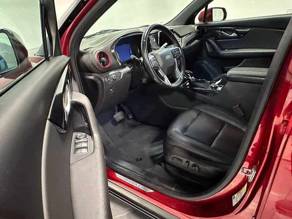 Used 2022 CHERRY RED TINTCOAT Chevrolet RS image 18