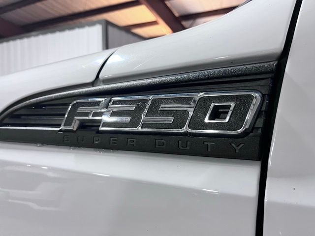 Used 2016 White Ford XL image 30