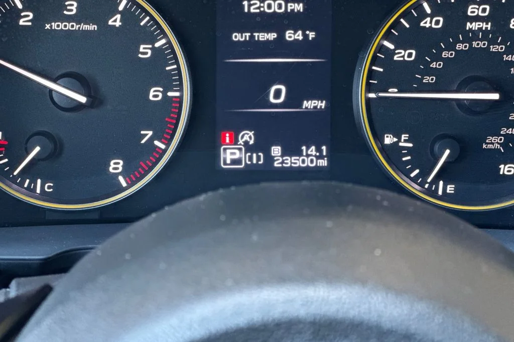 Used 2025 Silver Subaru Sport image 31