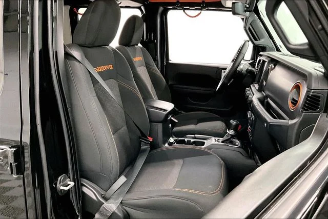Used 2023 Black Clearcoat Jeep Mojave image 8