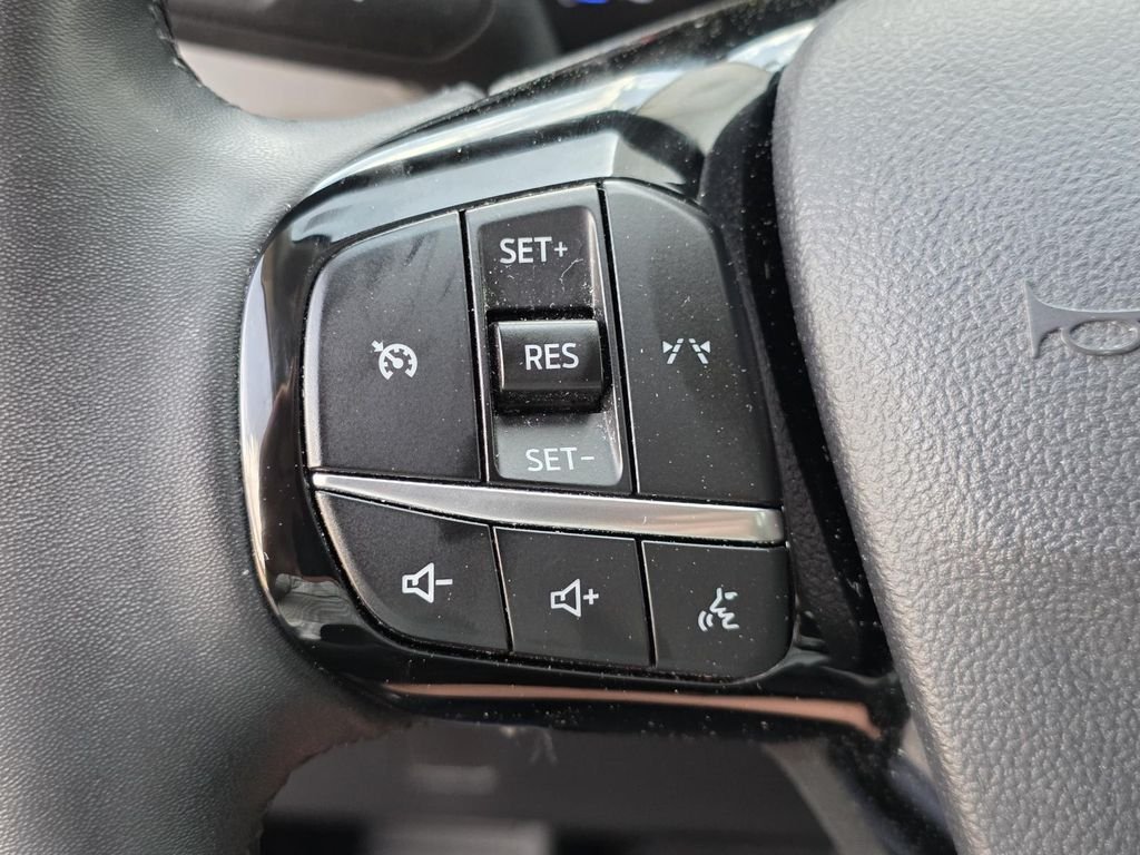 Used 2024 Silver Ford Active image 28