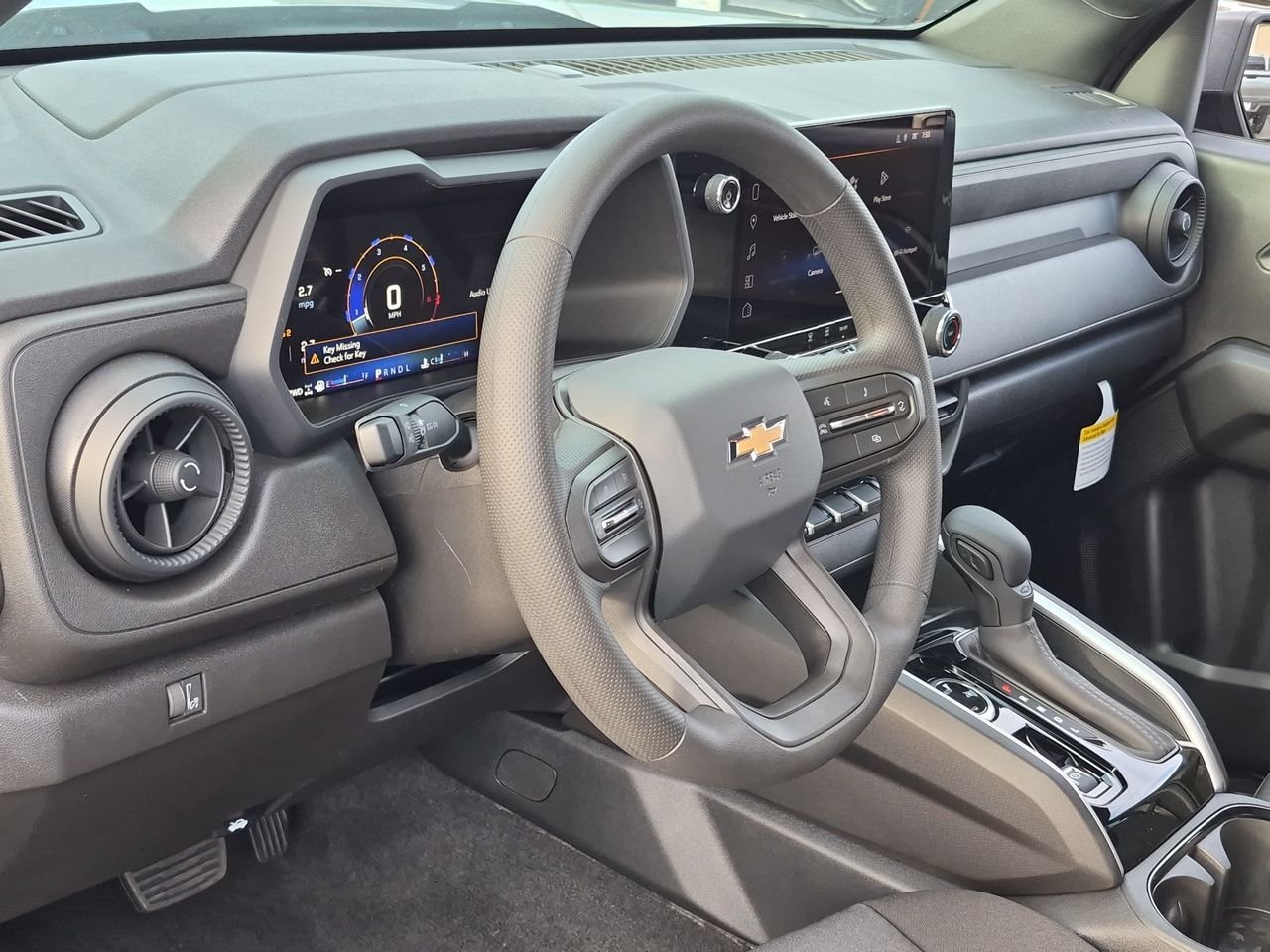2026 Chevrolet Colorado Work Truck - Photo 10