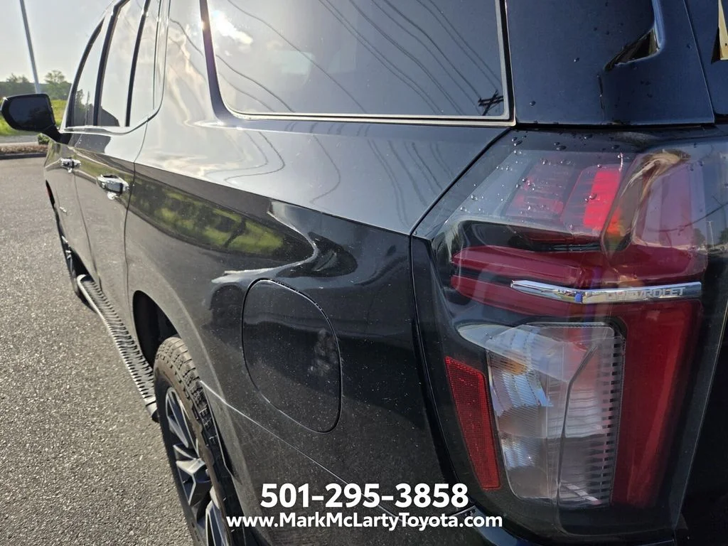 Used 2021 Black Chevrolet Z71 image 7