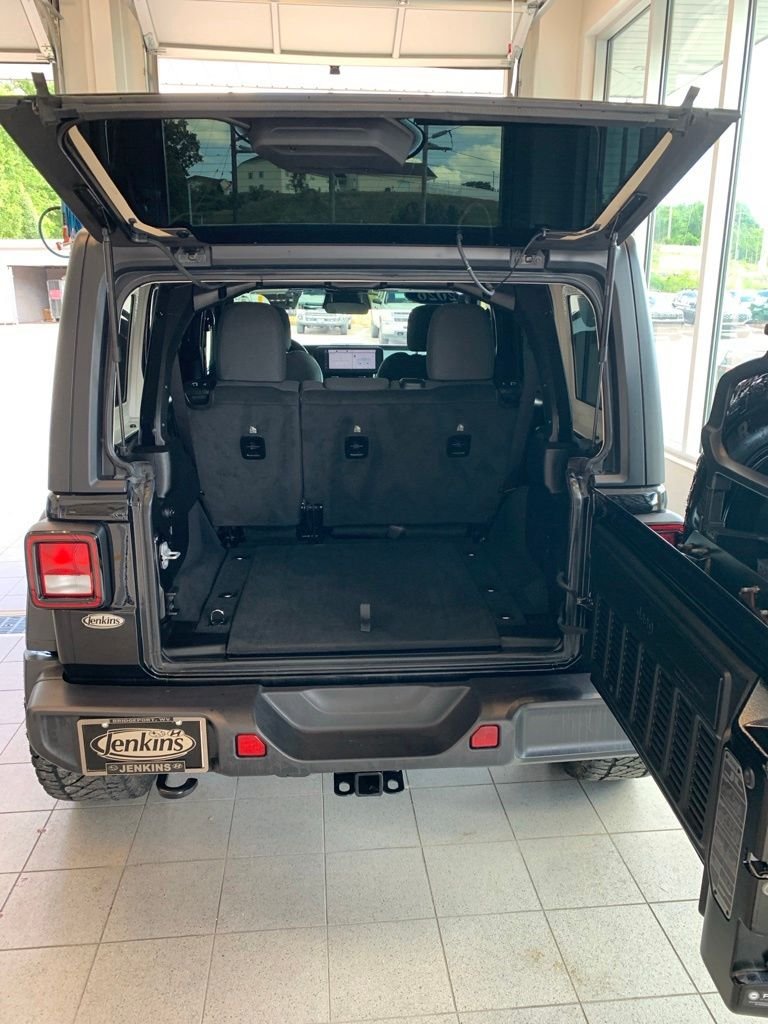Used 2026 Black Jeep Willys image 10