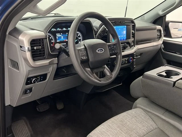 Used 2023 Blue Ford XLT image 7