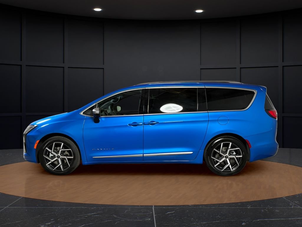 New 2027 Hydro Blue Pearl-Coat Exterior Paint Chrysler Pinnacle image 2
