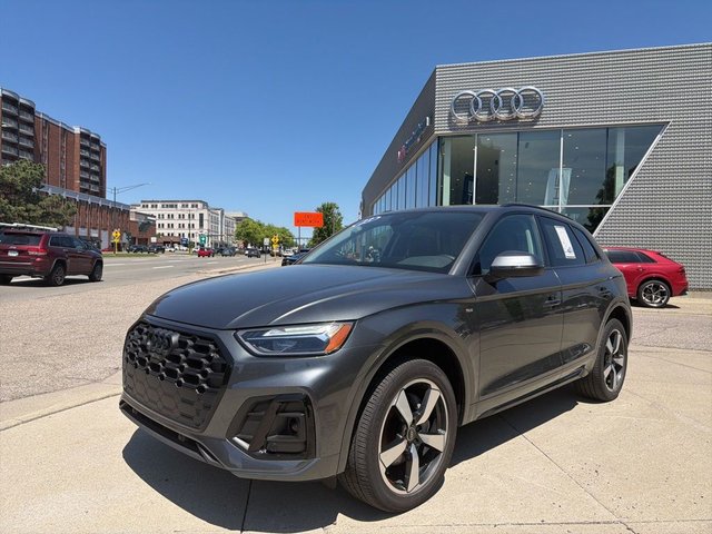 2023 Audi Q5 45 S line Premium