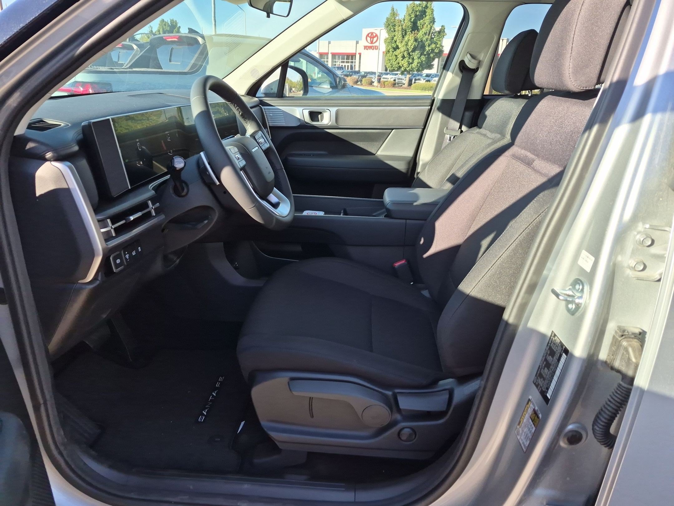 2026 Hyundai Santa Fe SE - Photo 13