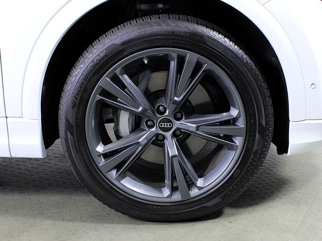 Used 2026  Audi 55 Premium image 12