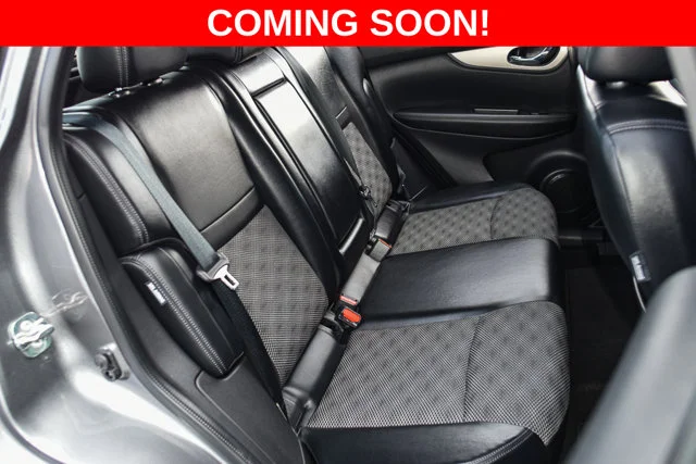 Used 2020 Gray Nissan SV image 26