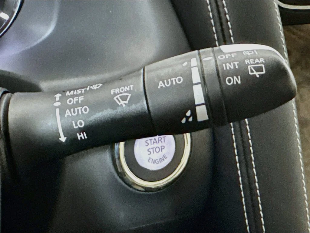 Certified Used 2021 Gray INFINITI Premium Select image 15