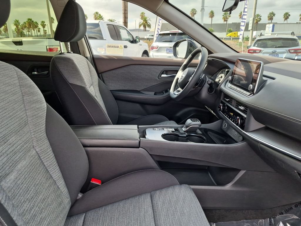 Used 2023 Black Nissan SV image 30