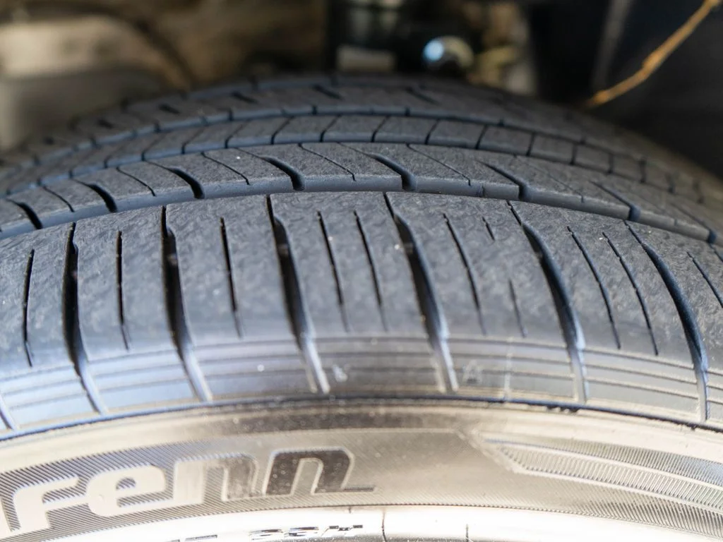 Used 2019 Black Nissan SR image 28