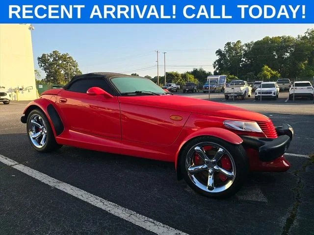 Used 2000 Red Plymouth Base image 1