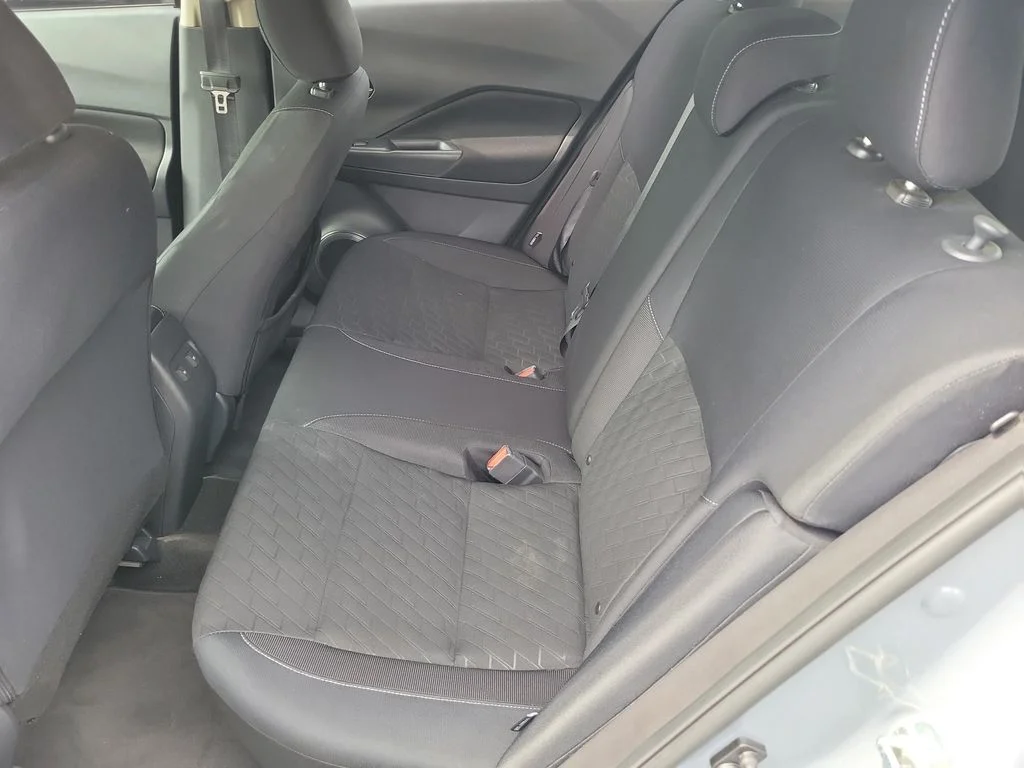 Used 2023 Gray Nissan SV image 14