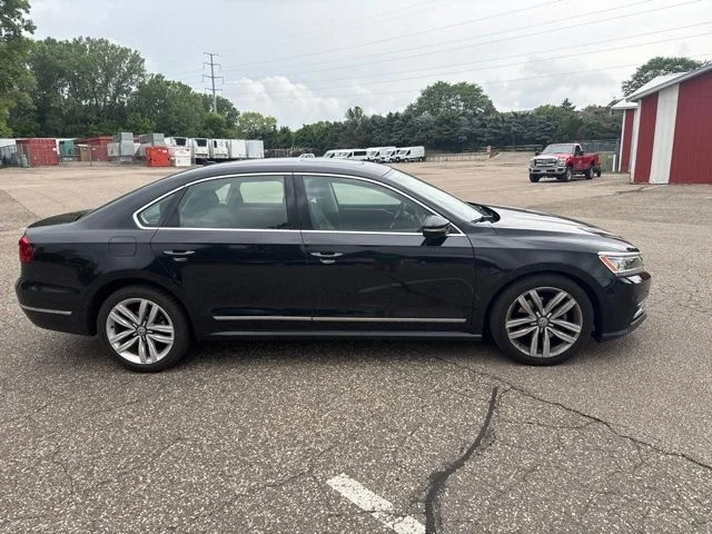 Used 2017 Volkswagen Passat SE with VIN 1VWHM7A30HC061199 for sale in Inver Grove Heights, Minnesota