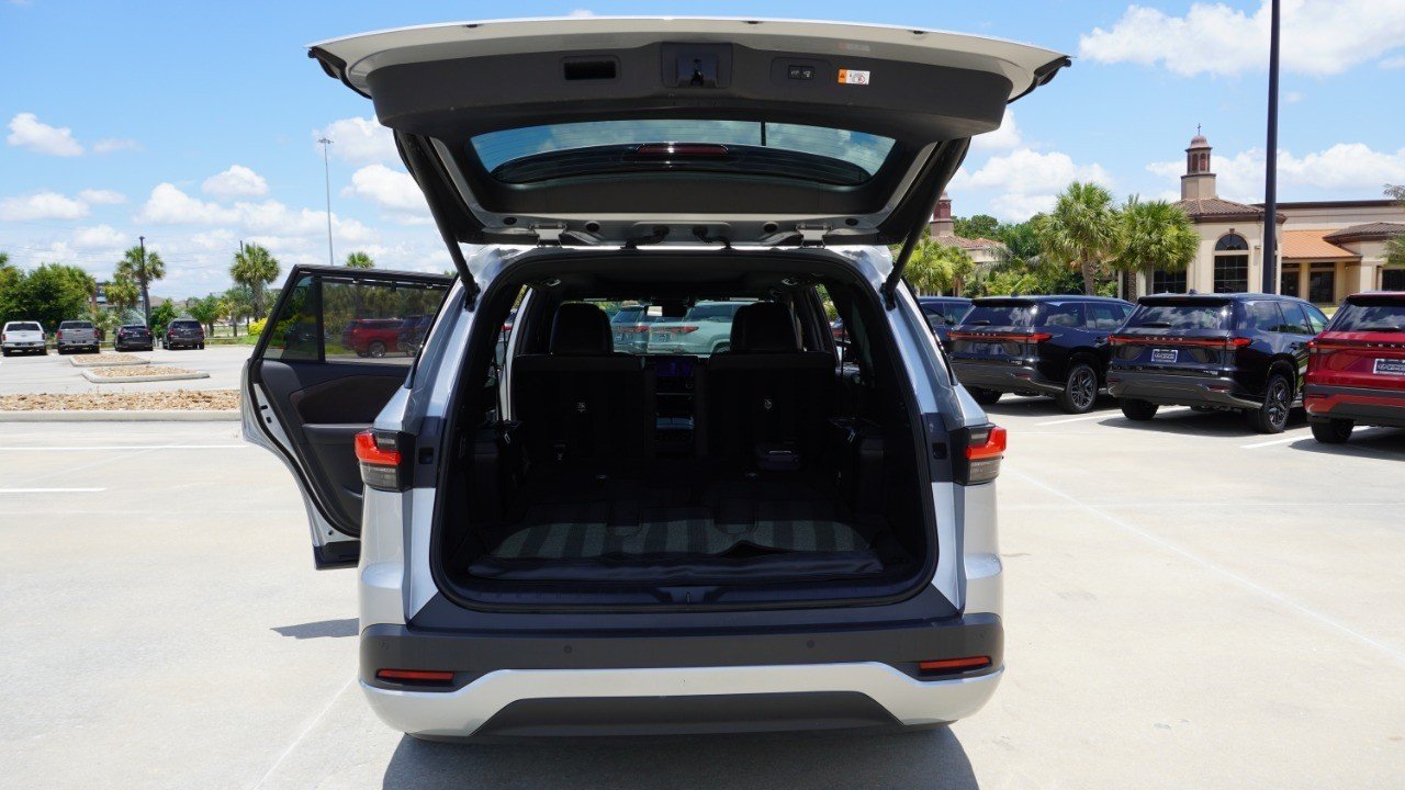 Certified Used 2025 CELESTIAL SILVER Lexus TX 350 Premium image 40