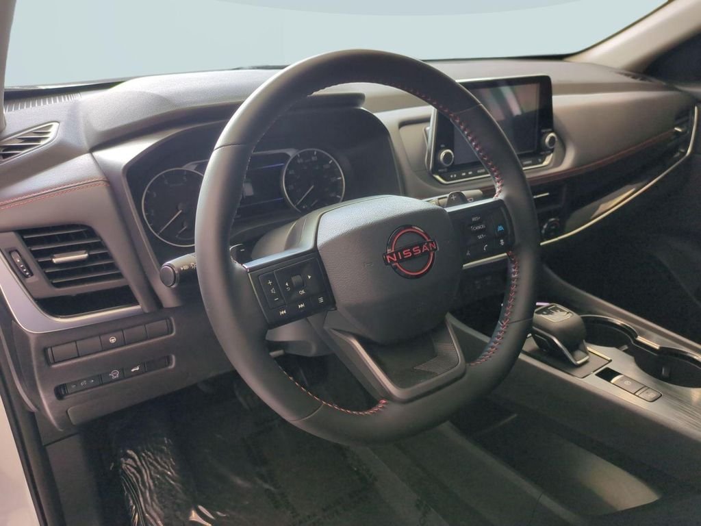 Used 2026 White Nissan Rock Creek image 13