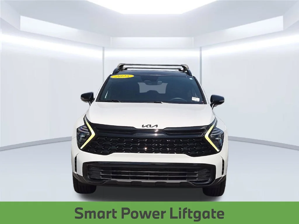 Used 2025 White Kia X-Line image 12