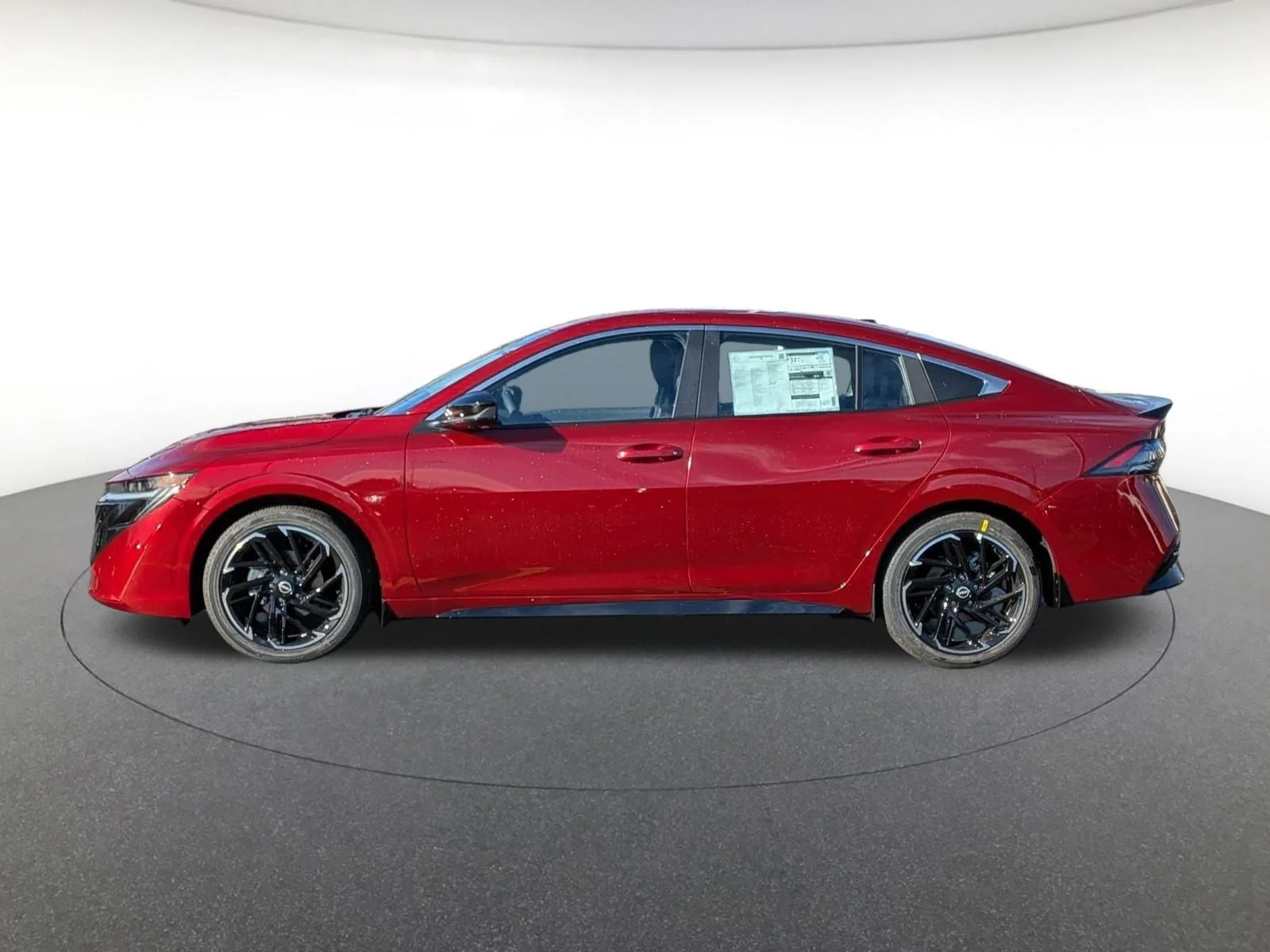 2026 Nissan Sentra SR - Photo 9