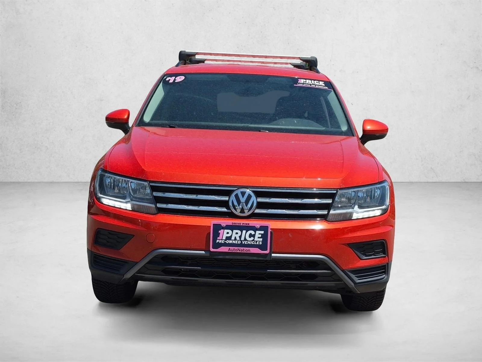 Used 2019 Habanero Orange Metallic Volkswagen SE image 2