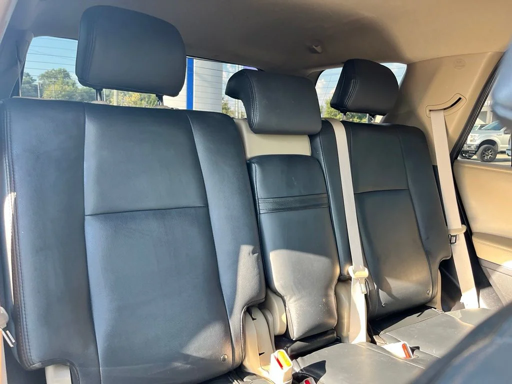 Used 2018 Black Toyota SR5 image 16