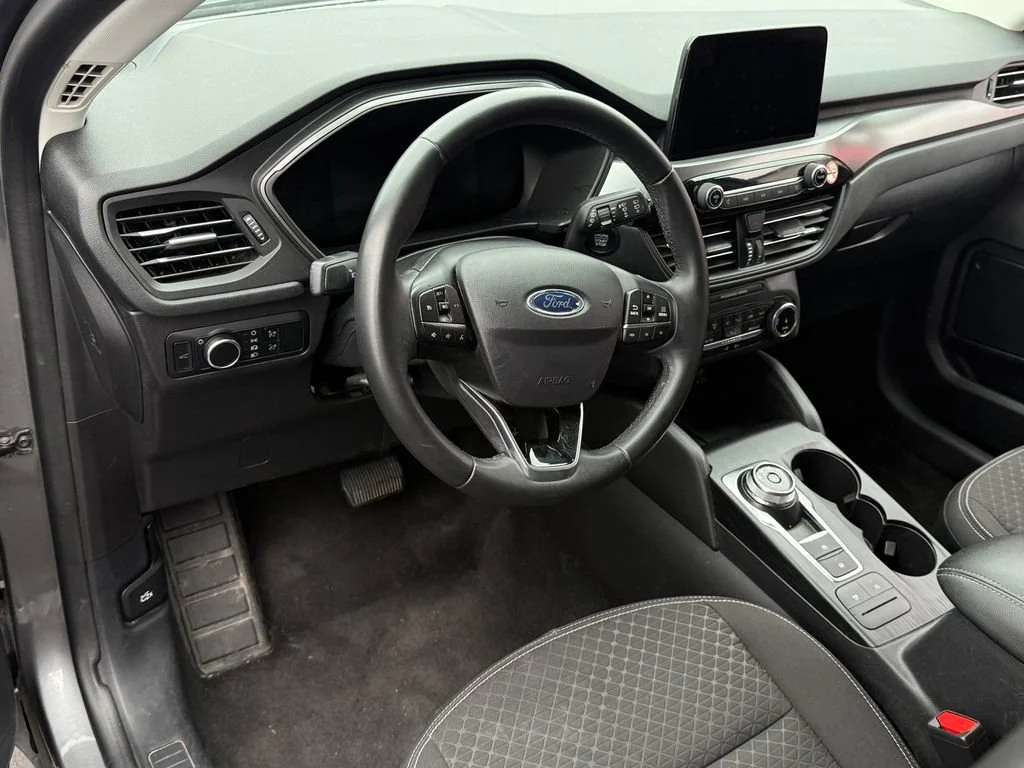 Used 2024 Gray Ford Active image 5